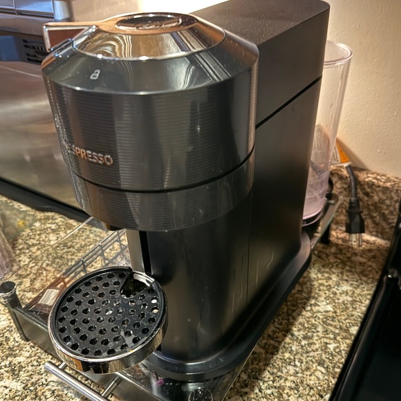 Nespresso Glossy Black Coffee Maker - Picture 4 of 5